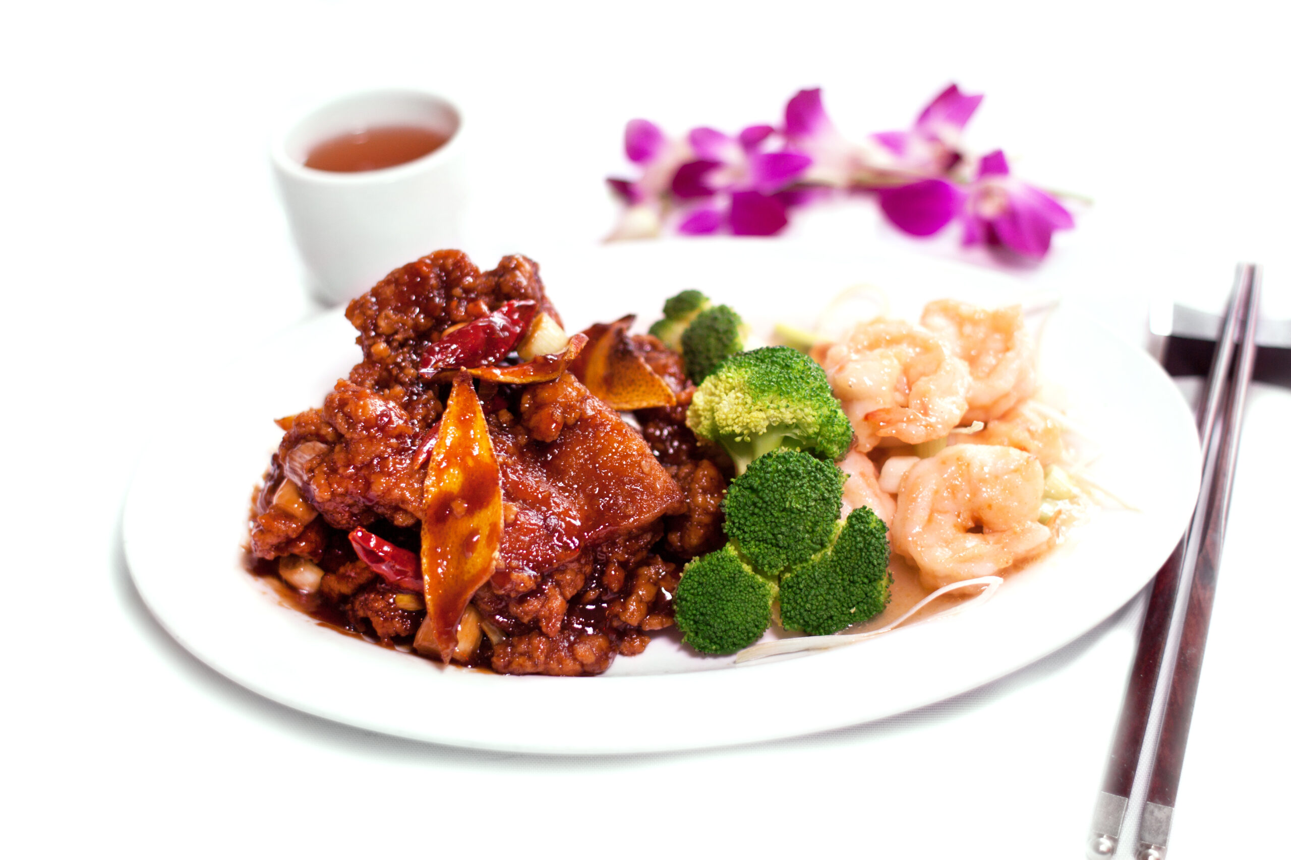 T17. Dragon & Phoenix image