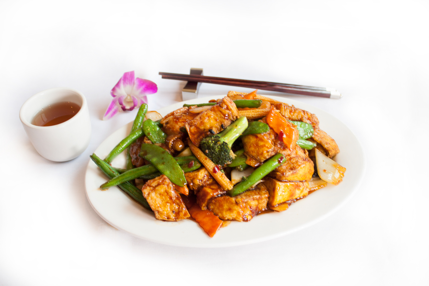 L24. Bean Curd & Mixed Vegetable w. Garlic Sauce image